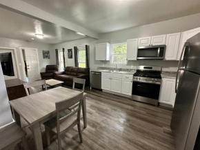 Pitcher's Paradise Apt 1-All Star Baseball Rentals